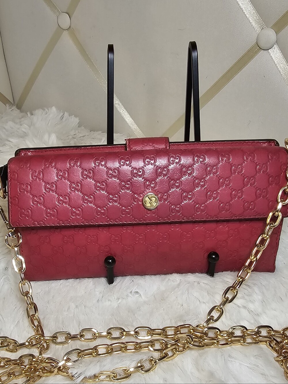 Gucci Microguccissima Continental Flap Wallet With Unbranded Chain.
